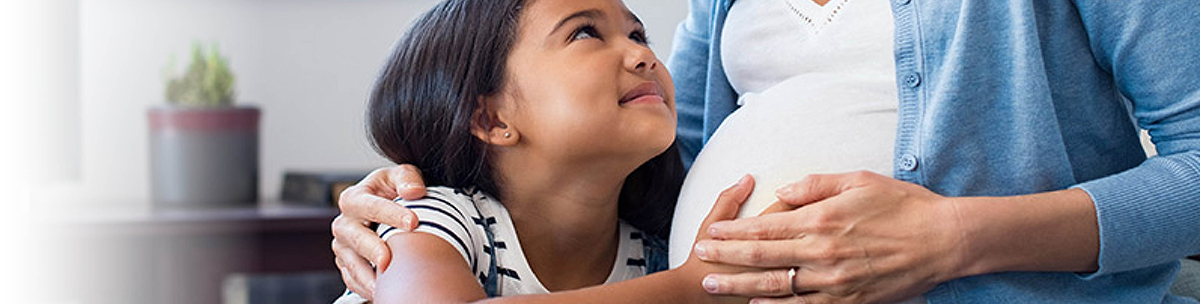 Child with pregnant mother